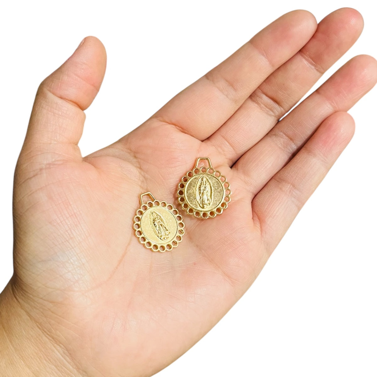 10 medallas para bordar, Virgen de Guadalupe