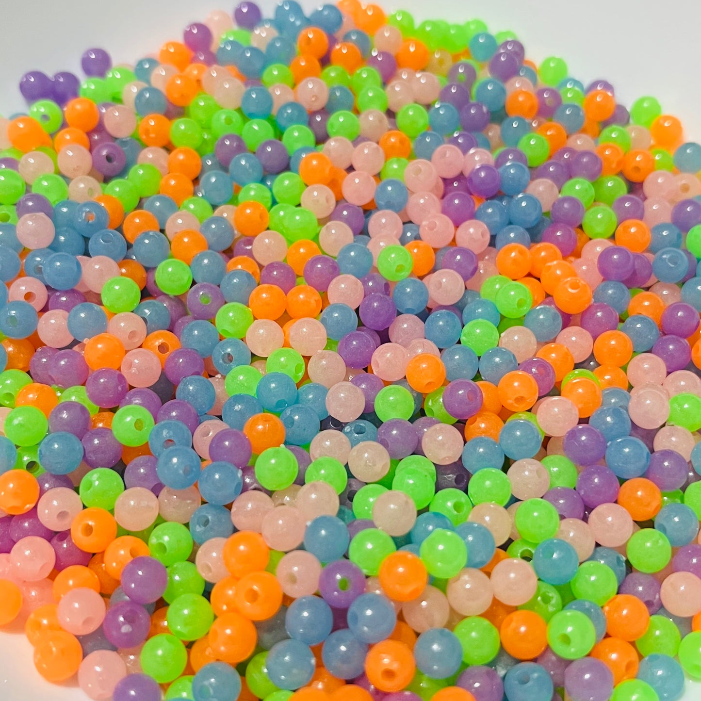 100 gr bolita luminosa de 6 milímetros para armado de bisutería