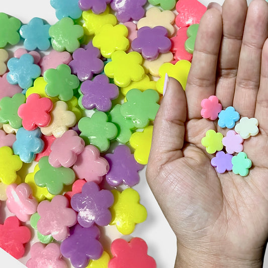 25 cuentas de flores para bisutería, abalorios en forma de flor