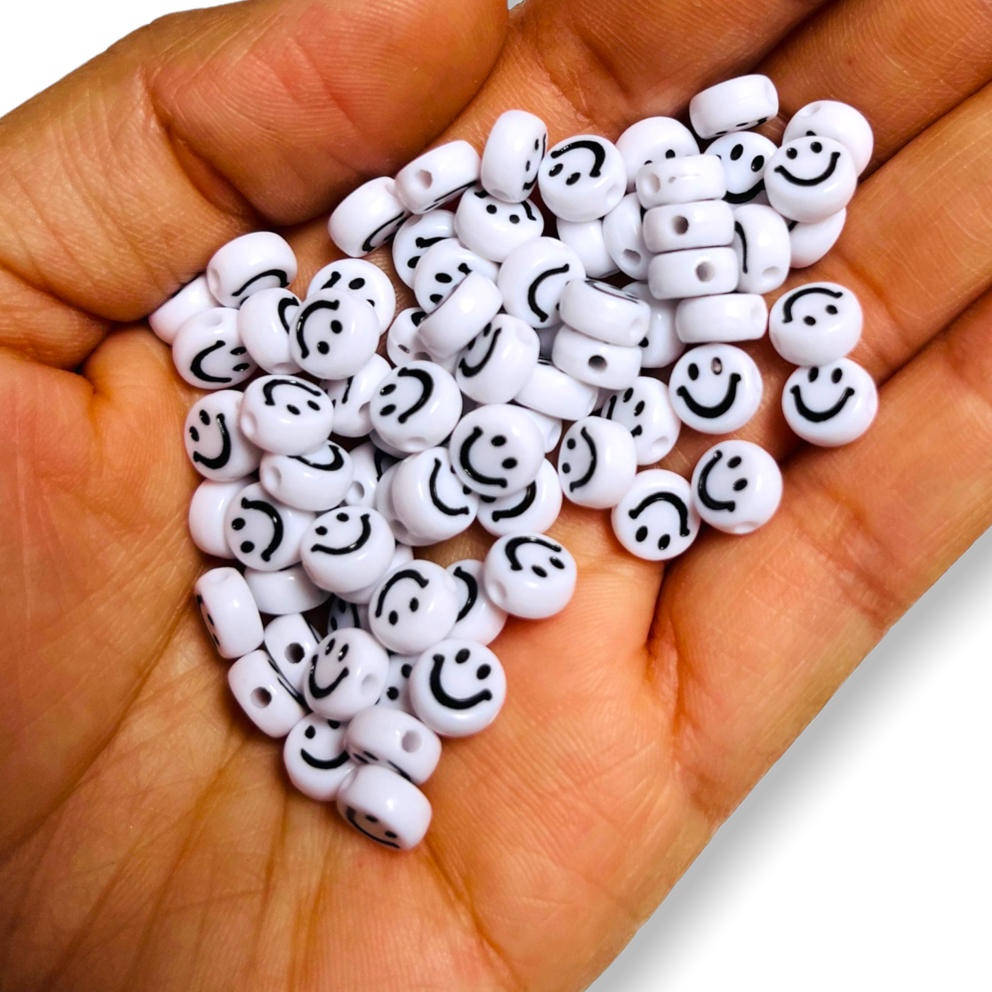 50 happy face blanco y negro, caritas para pulseras, abalorios para bisutería