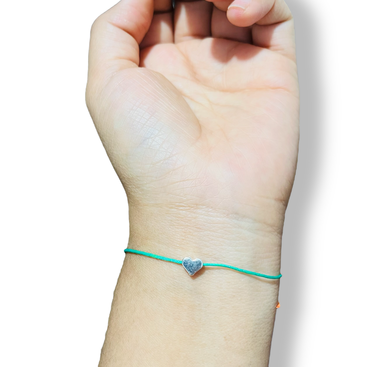 Corazón metálico para armando de pulseras y bisutería