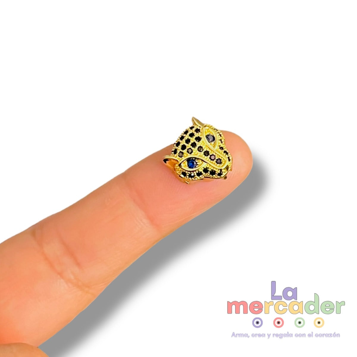 Dije Cabeza de Jaguar con Zirconias en Chapa de Oro – 11 mm | Fuerza y estilo en cada detalle