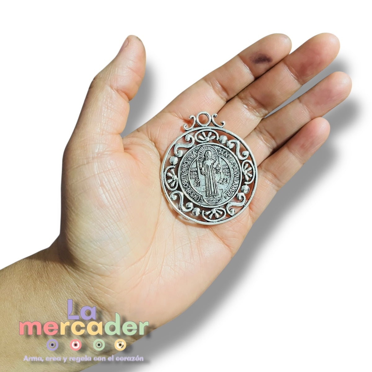 Medalla San Benito 5cm, medalla calada ideal para bordar de Pewter