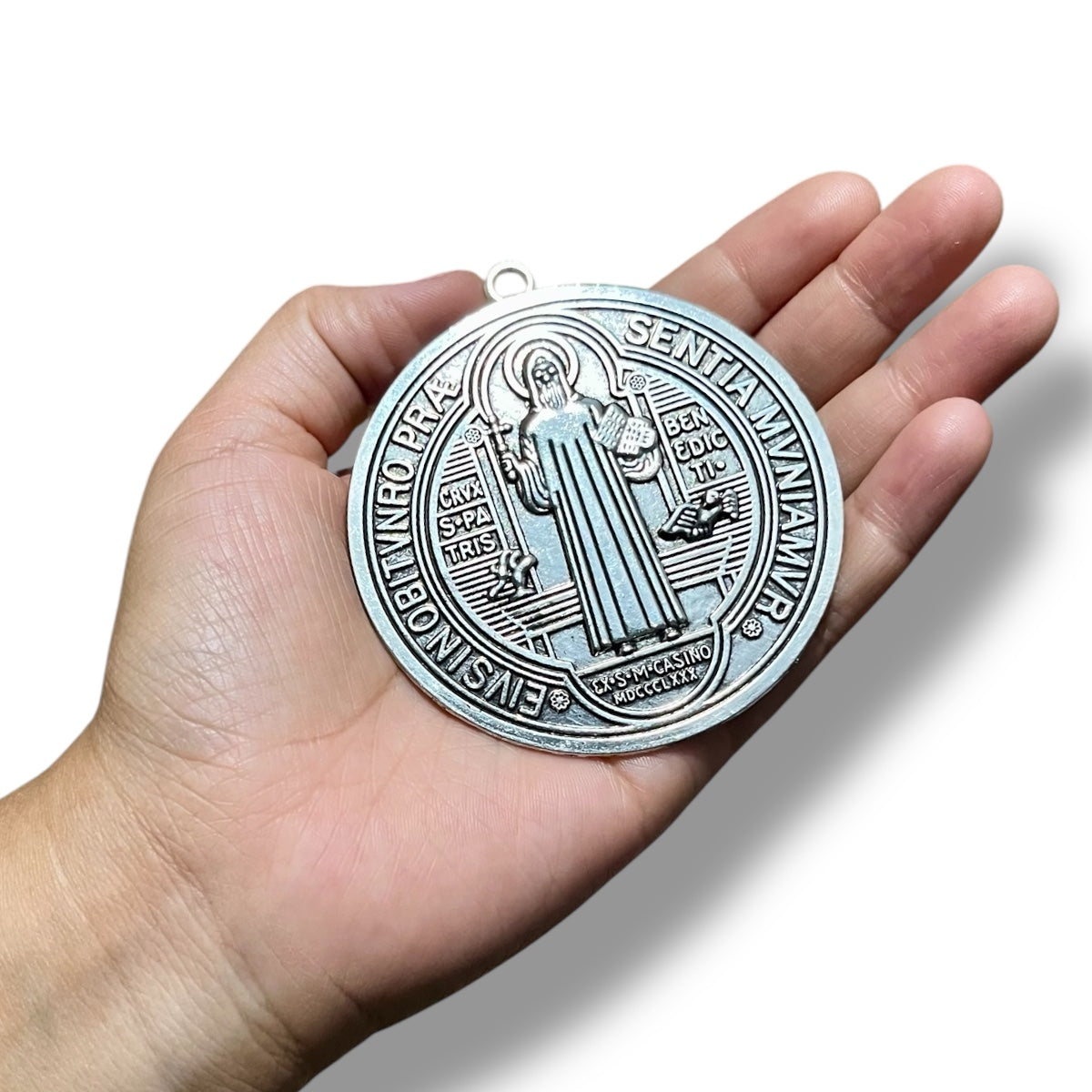 Medalla XL San Benito 7 cm con Argolla para Colgar