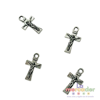 50 pz Cruz mini con relieve, dije metálico