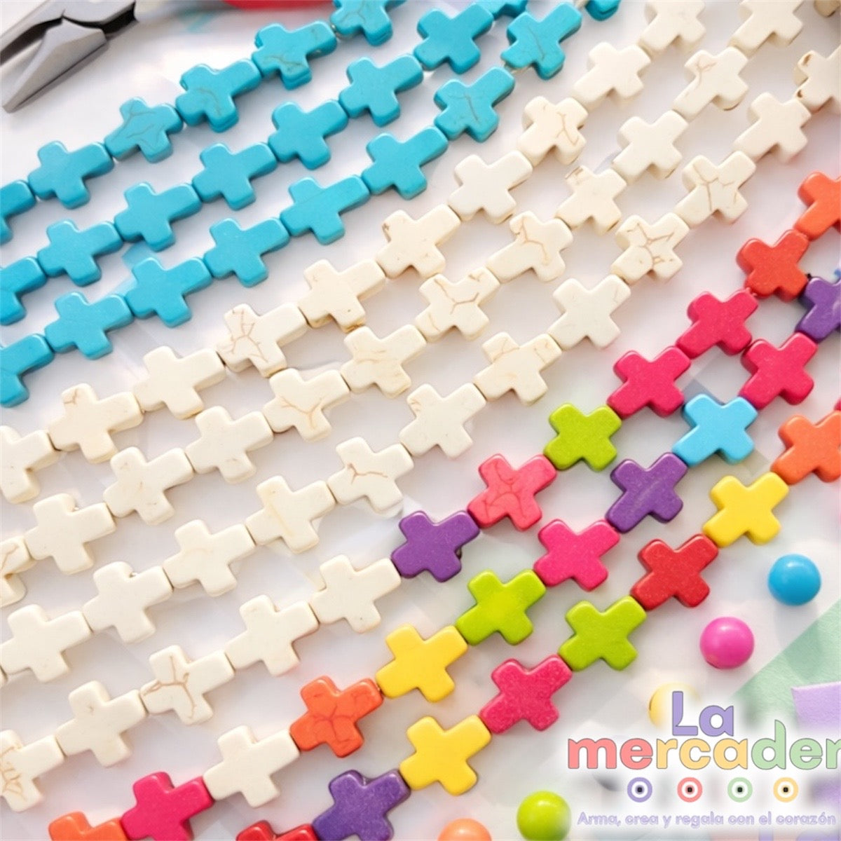 1 Tira de Cruces Chicas de Pasta Turquesa 10 mm | Insumos para Bisutería – La Mercader