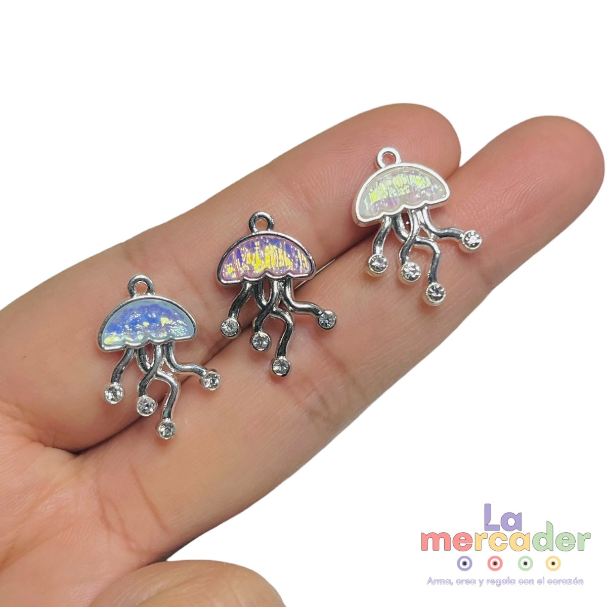 Dije Medusa Tornasol con Circonias de Acero Inoxidable | Charm Marino 1.9 cm para Bisutería