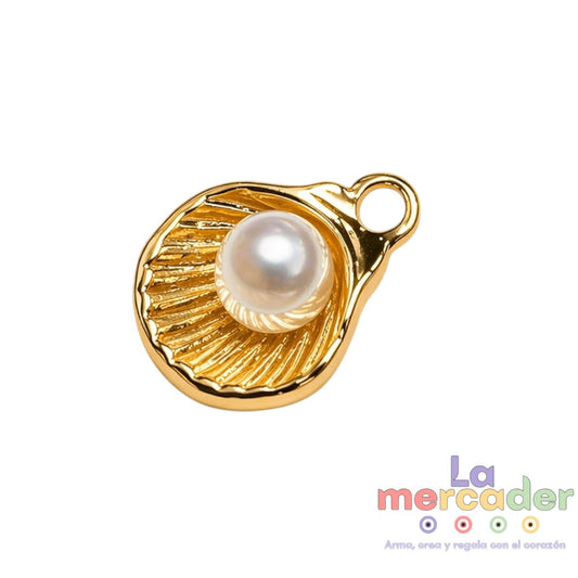 Dije Concha con Perla Chapa de Oro 14k | Charm Elegante 15 mm para Pulseras y Collares