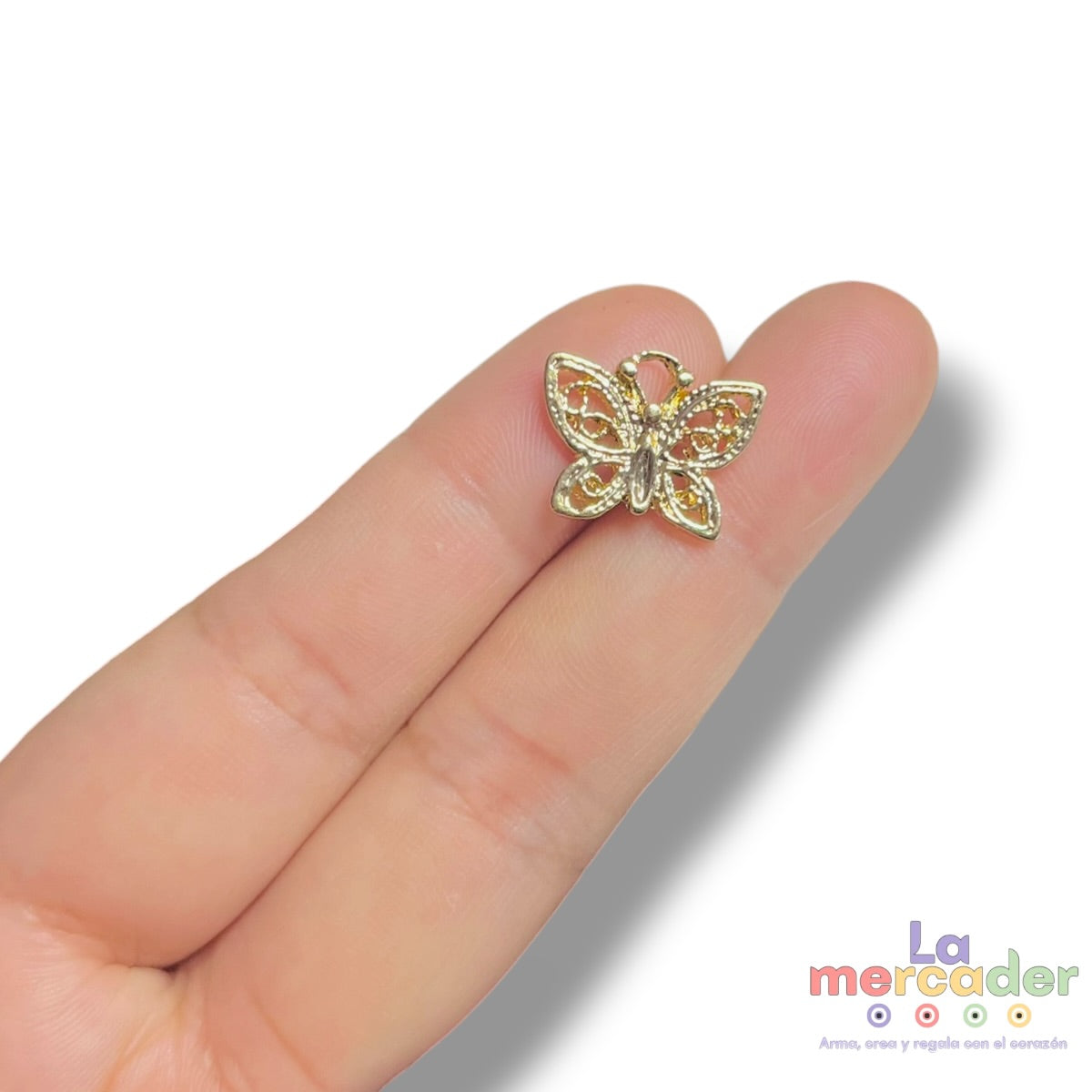 Dije Mariposa Calada Chapa de Oro 14k | Charm Mariposa 12 mm para Pulseras y Collares