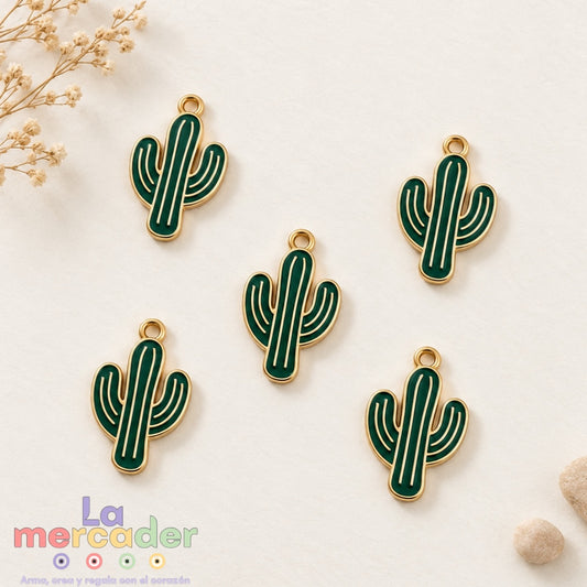 Pack de 5 Dijes de Cactus Metálicos Esmaltados de 2.5 cm para Bisutería