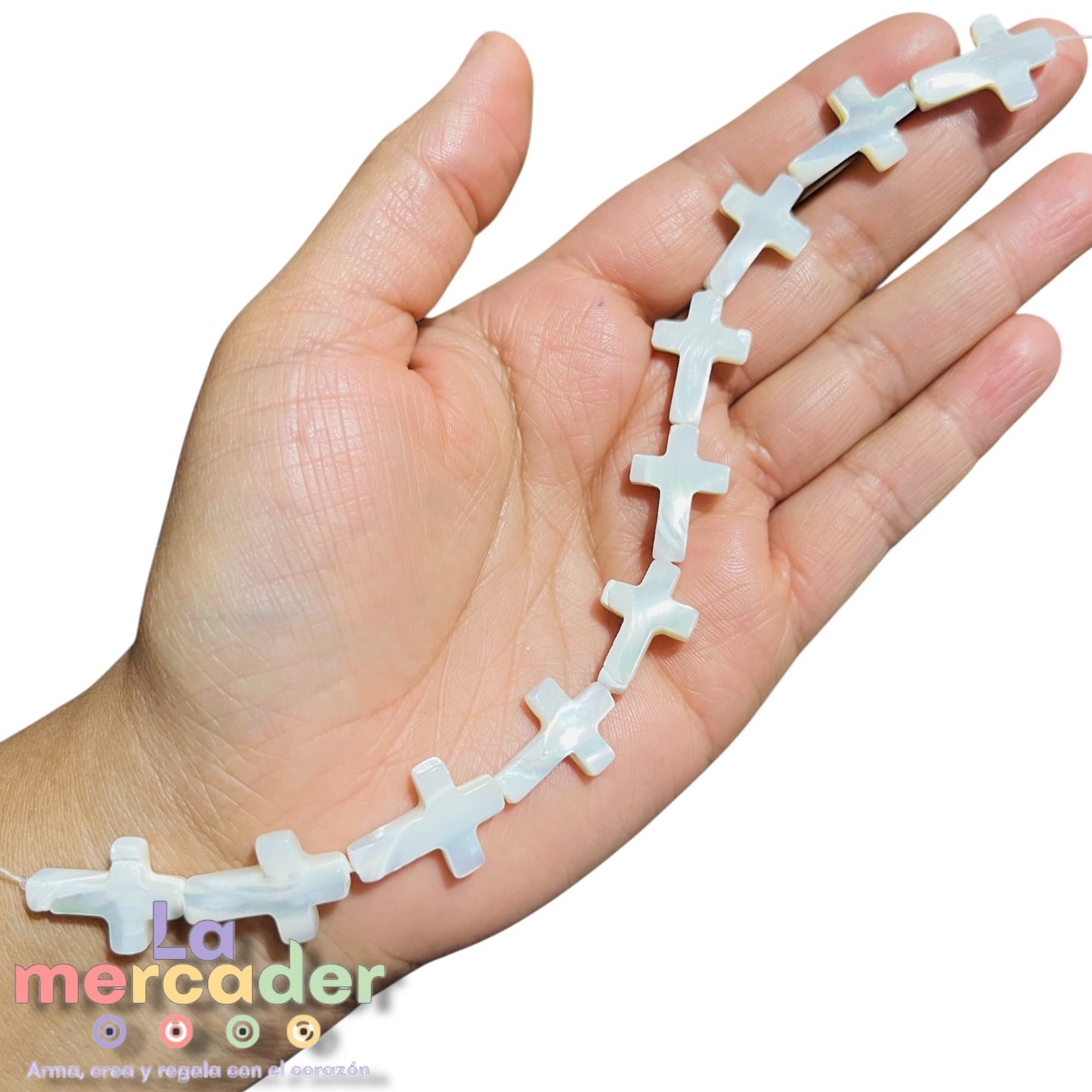 ✝️ Cruces de Madre Perla Natural – 16 × 12 mm | Mini tira con 11 piezas