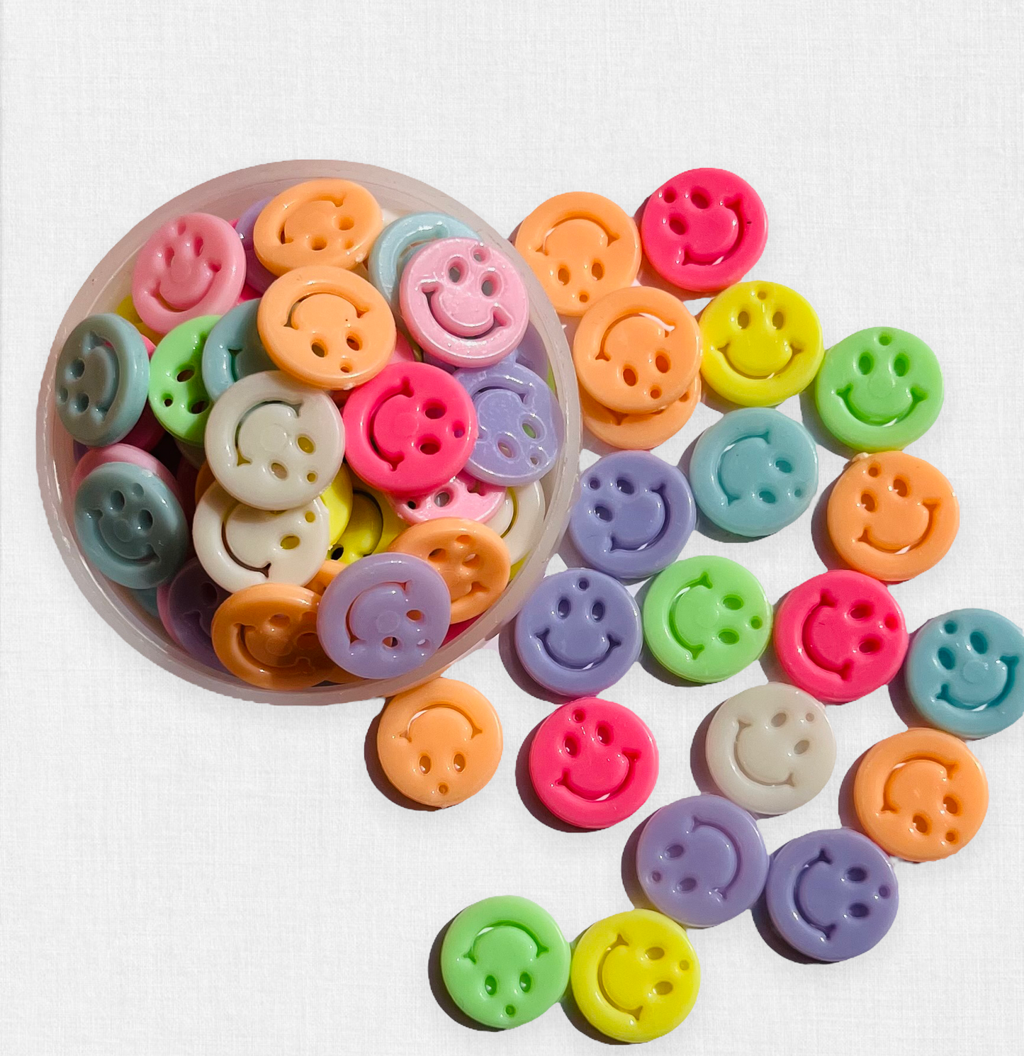 25 carita happy face plana de colores